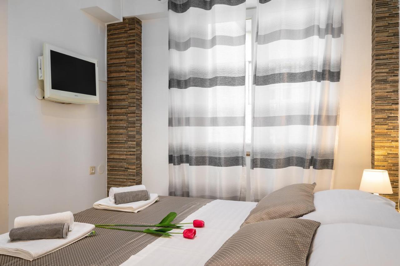 Studio Apartment La Luna Split Exteriör bild